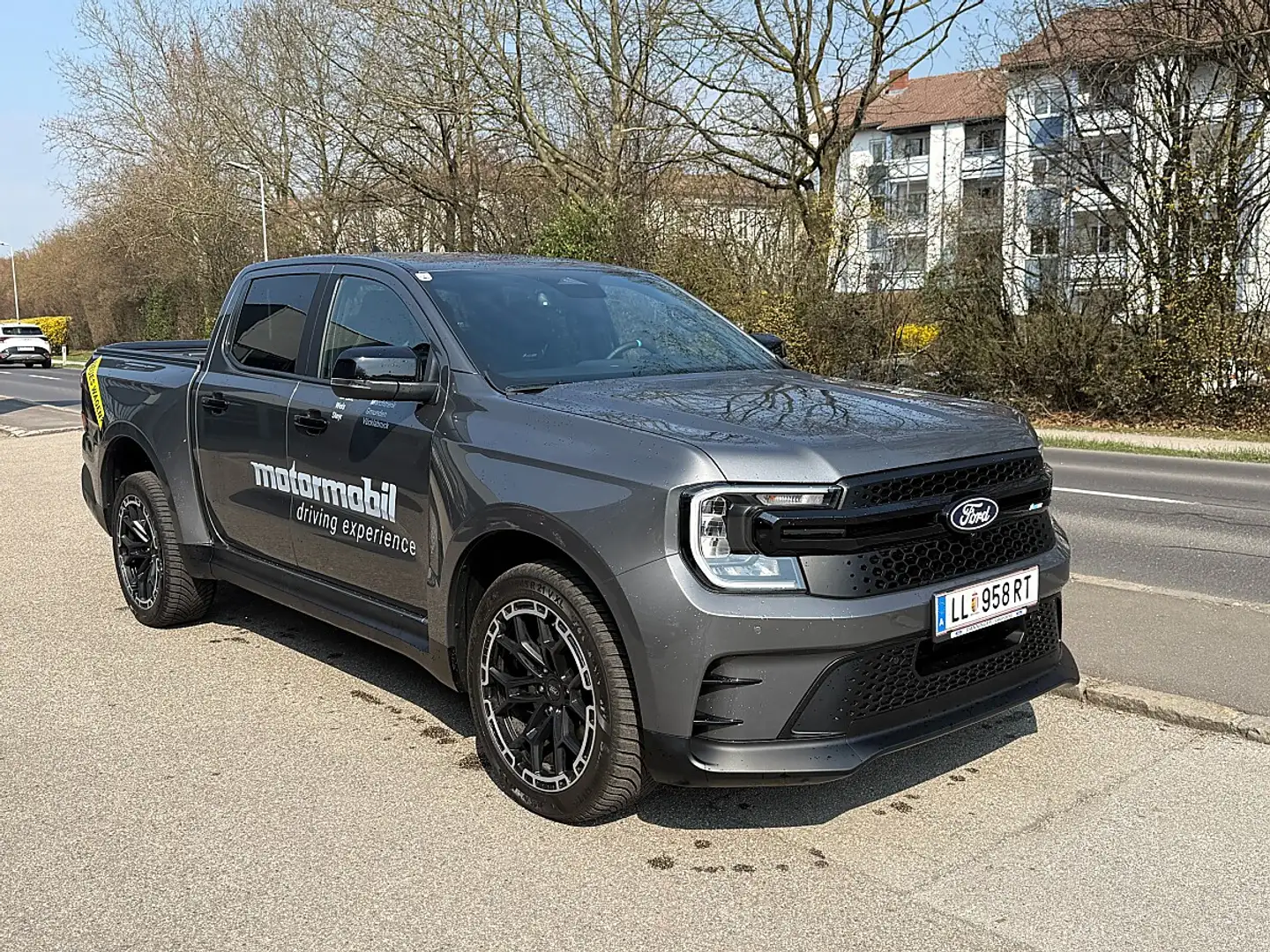 Ford Ranger Ranger Doppelkabine MSRT e-4WD 3,0 EcoBlue Aut. Grau - 2