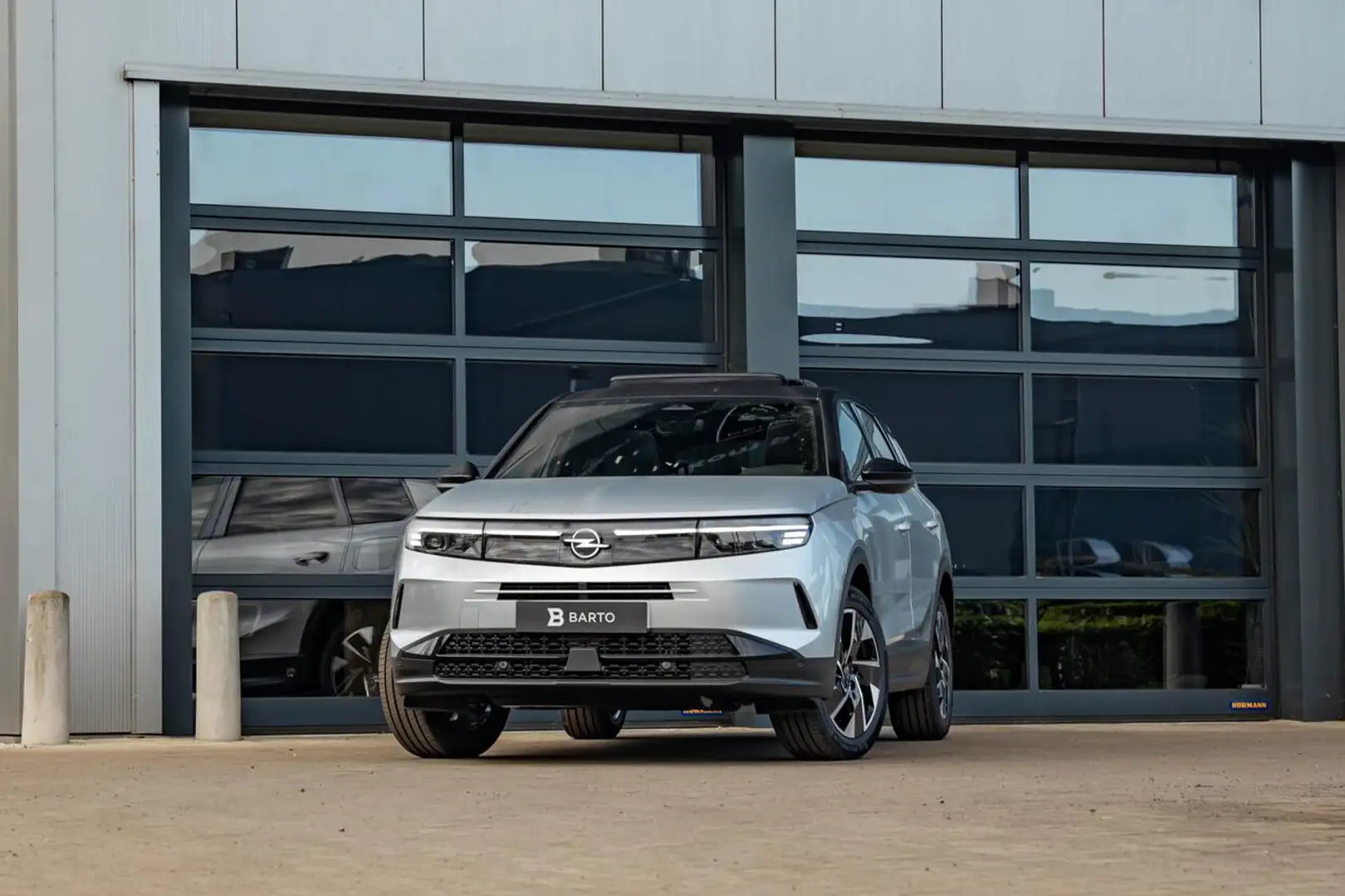 Opel Grandland MHEV 145 PK | GS | Pano | Focal | Leder | Massa... Gris - 1