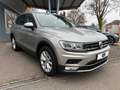 Volkswagen Tiguan Highline BMT/Start-Stopp 4Motion Grau - thumbnail 2