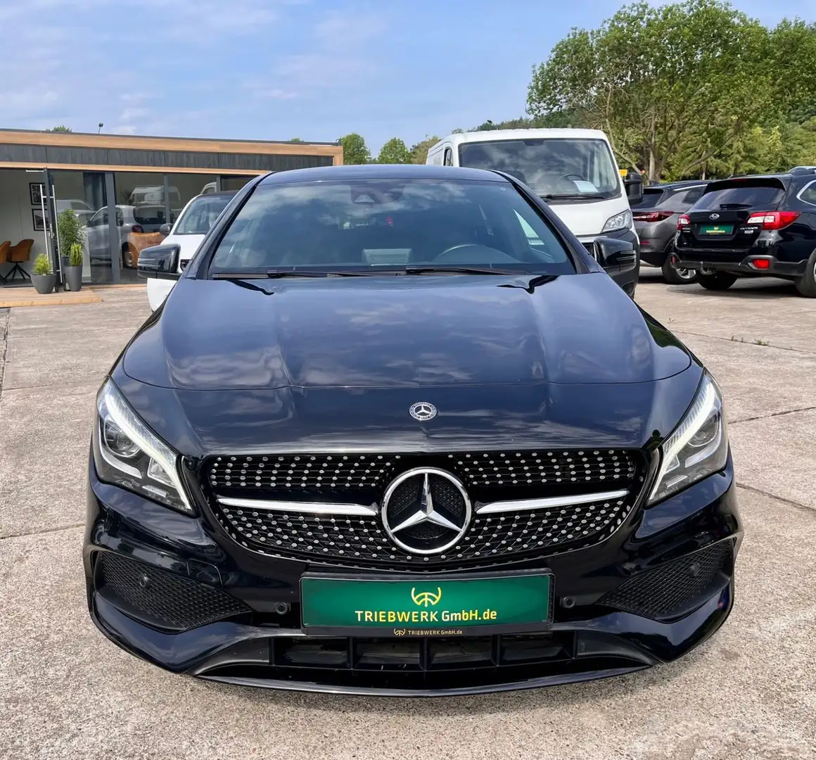 Mercedes-Benz CLA 220 d Shooting Brake AMG Line Navi LED Schwarz - 2