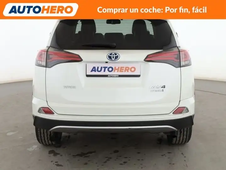 Toyota RAV4 2018, foto 43