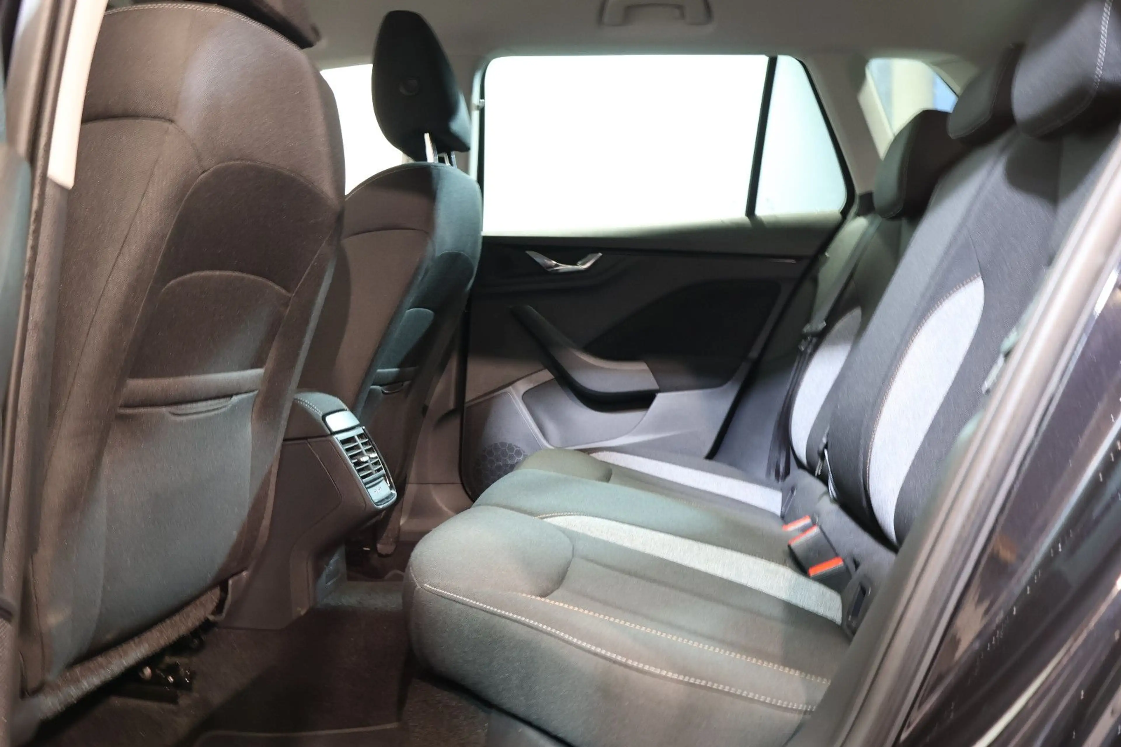 Skoda Kamiq 1.0 TSI Selection AID+CARPLAY+KEY+KAM+LED — photo 15