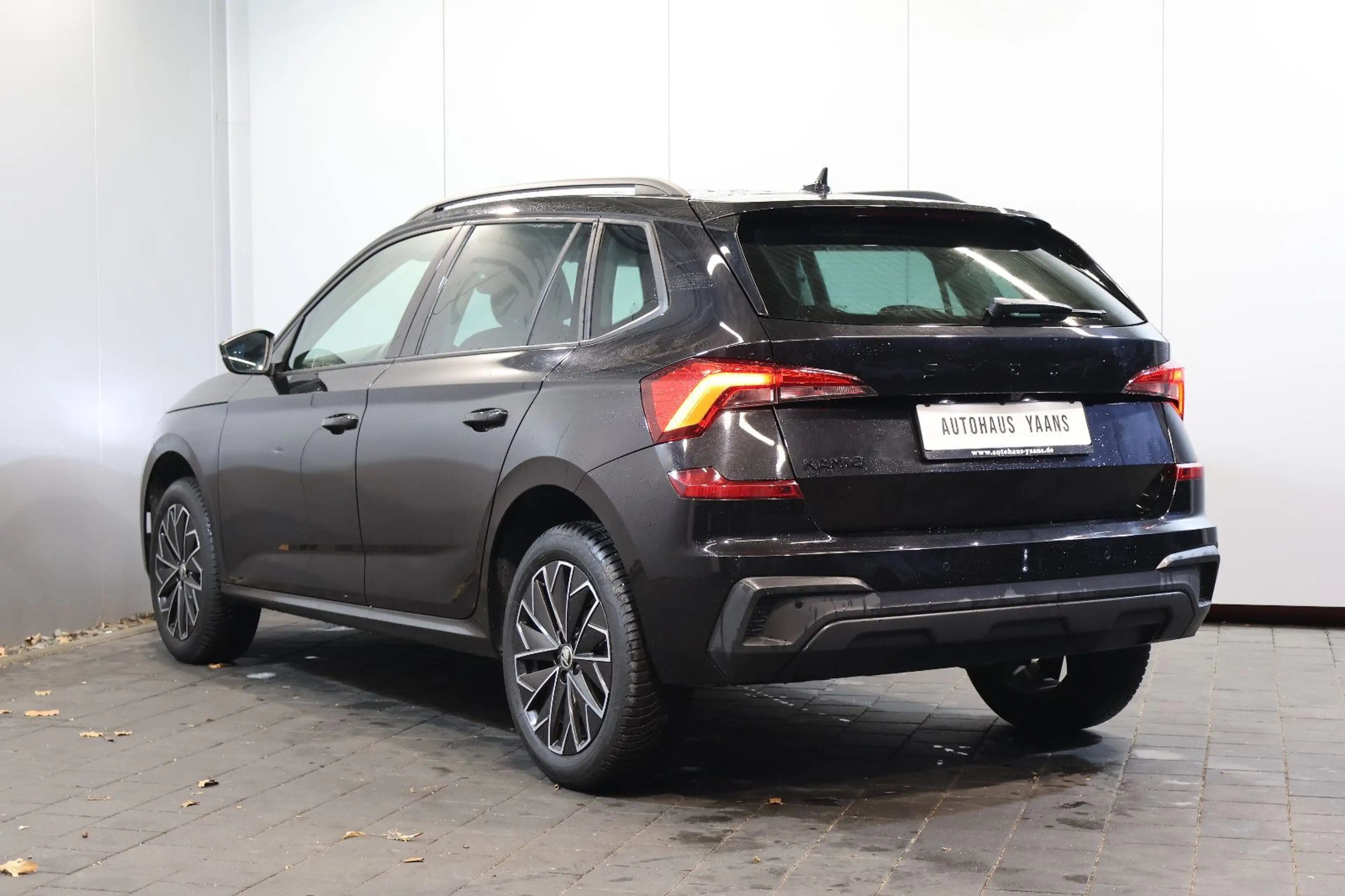 Skoda Kamiq 1.0 TSI Selection AID+CARPLAY+KEY+KAM+LED — photo 6