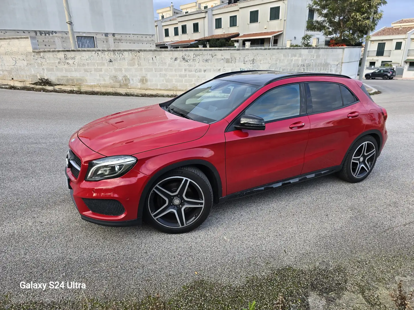 Mercedes-Benz GLA 220 d (cdi) Premium 170cv auto - 1
