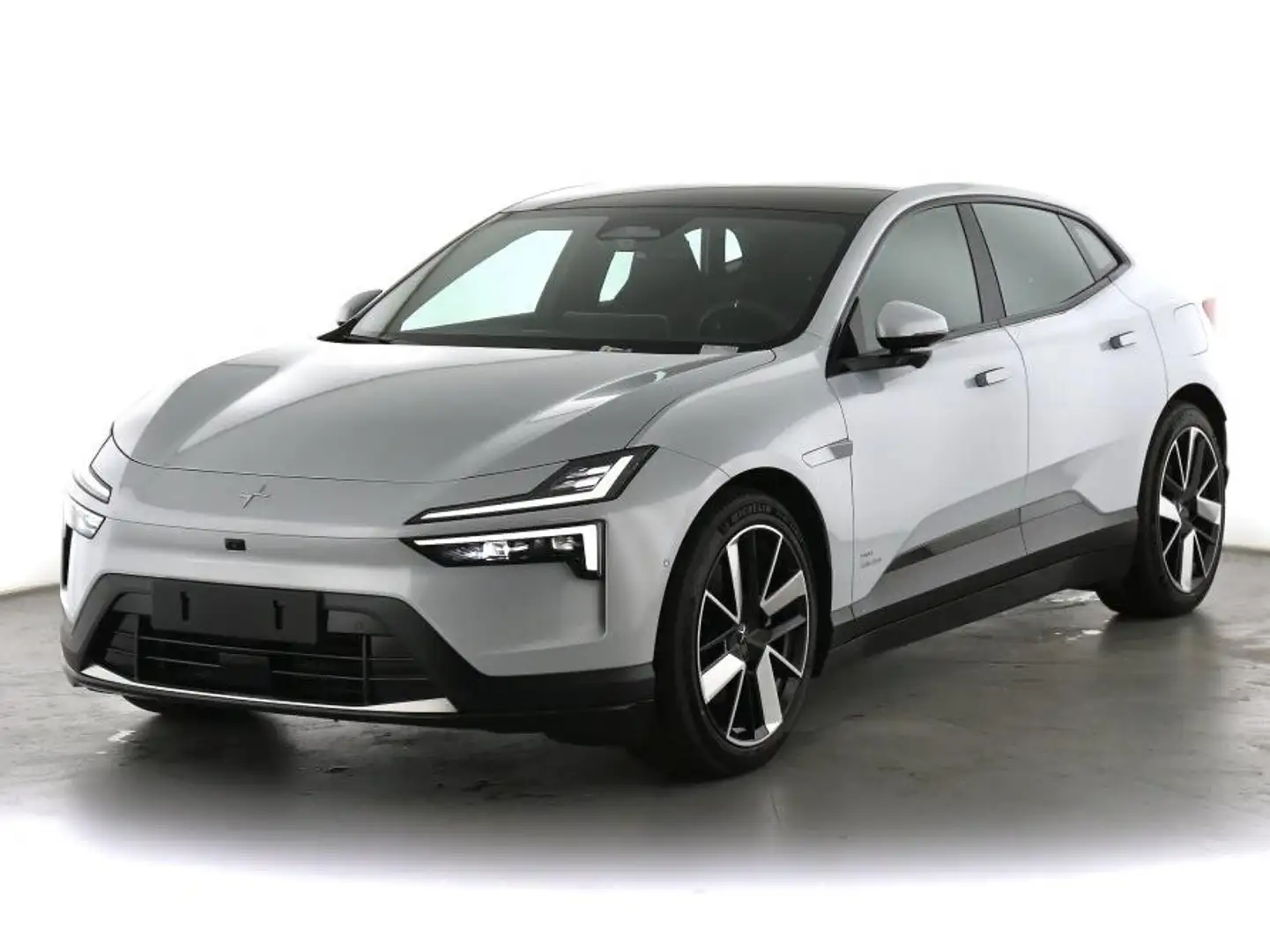 Polestar 4 LONG RANGE SINGLE MOTOR 110 KWH Argintiu - 1