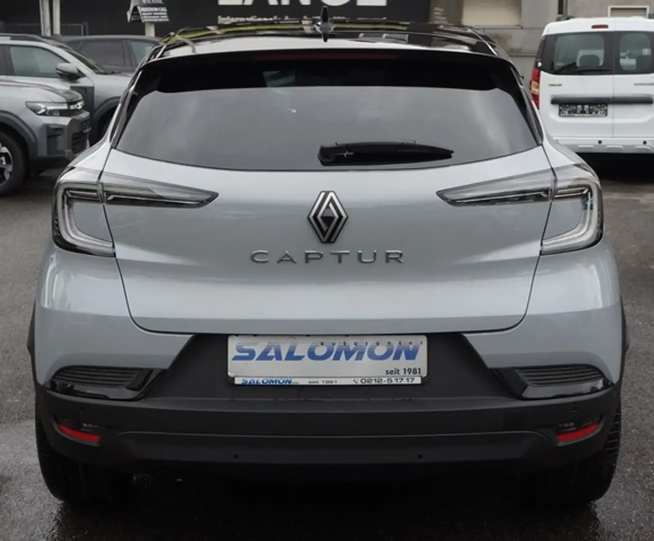 Renault Captur 155 EDC Techno 1.3 tCe Automatic Grau - 2