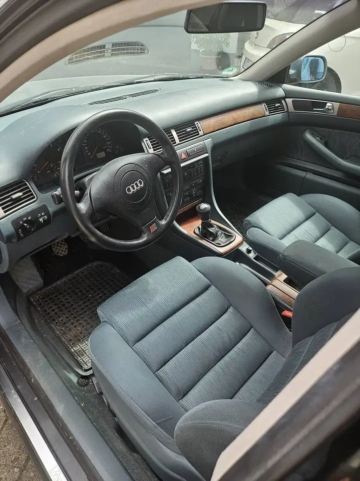 Audi A6 2.4, foto 6