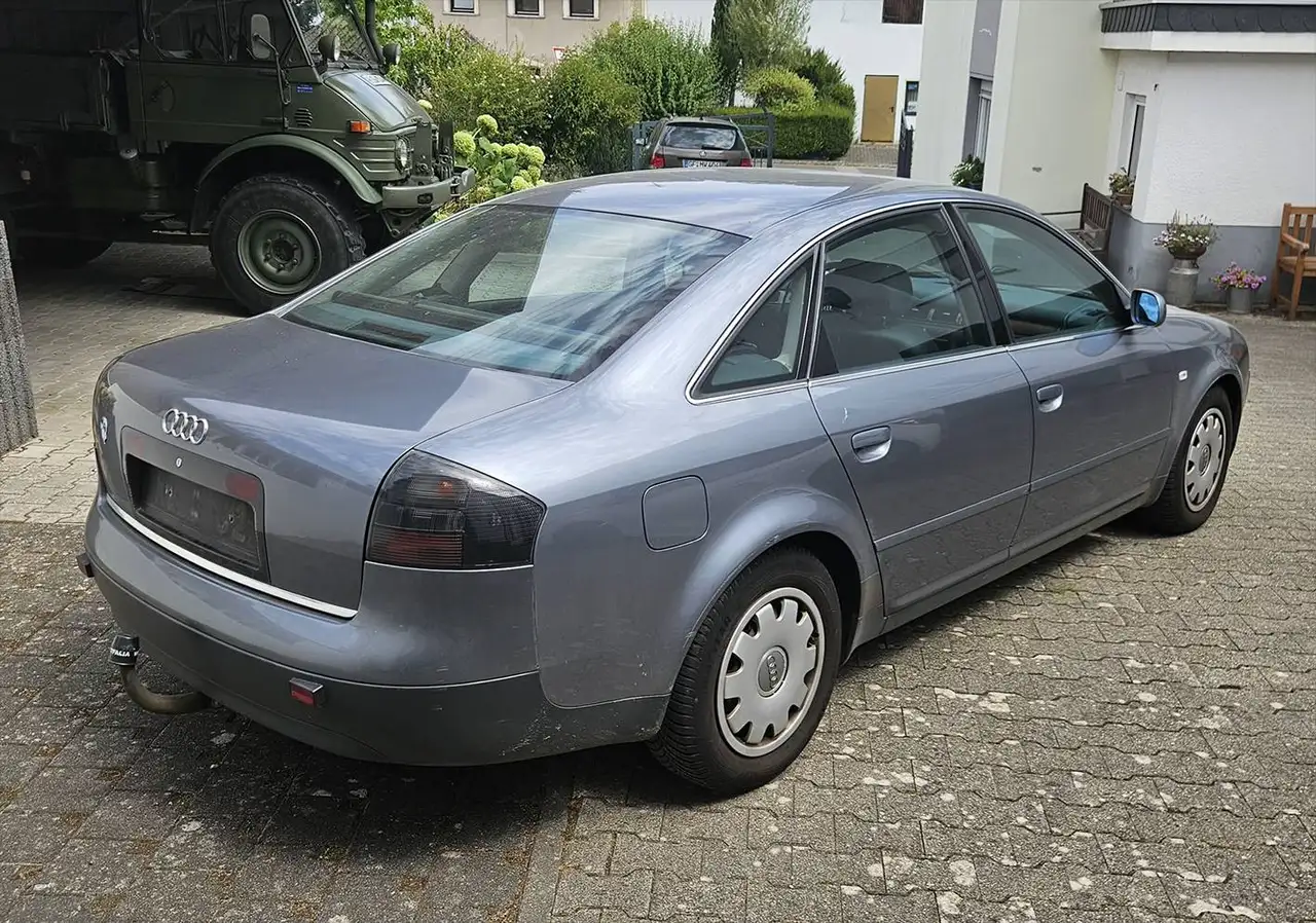 Audi A6 2.4, foto 3