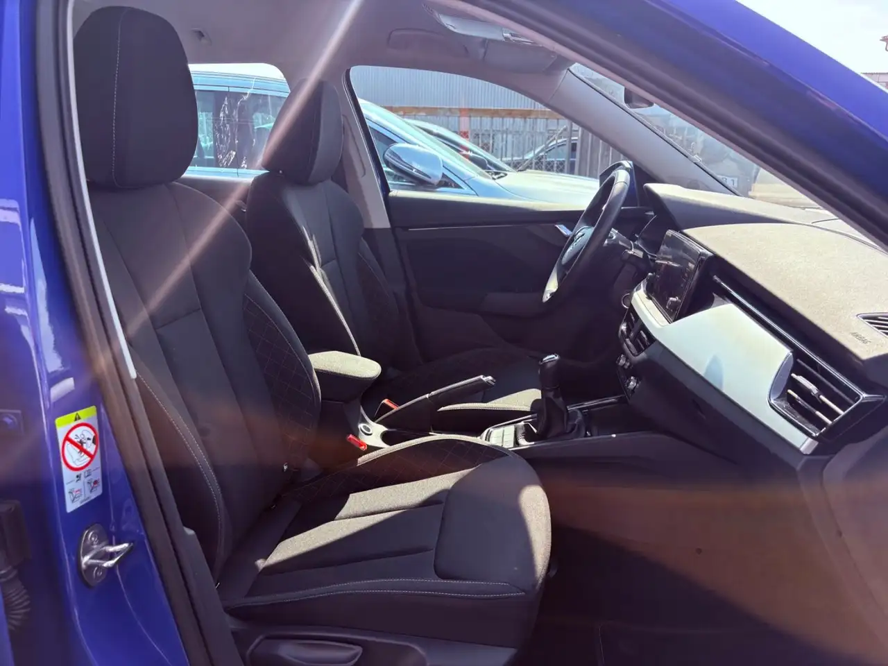 Skoda Kamiq 1.5 TSI Selection 1.Hand R-Kamera AHKschwe, миниатюра 7