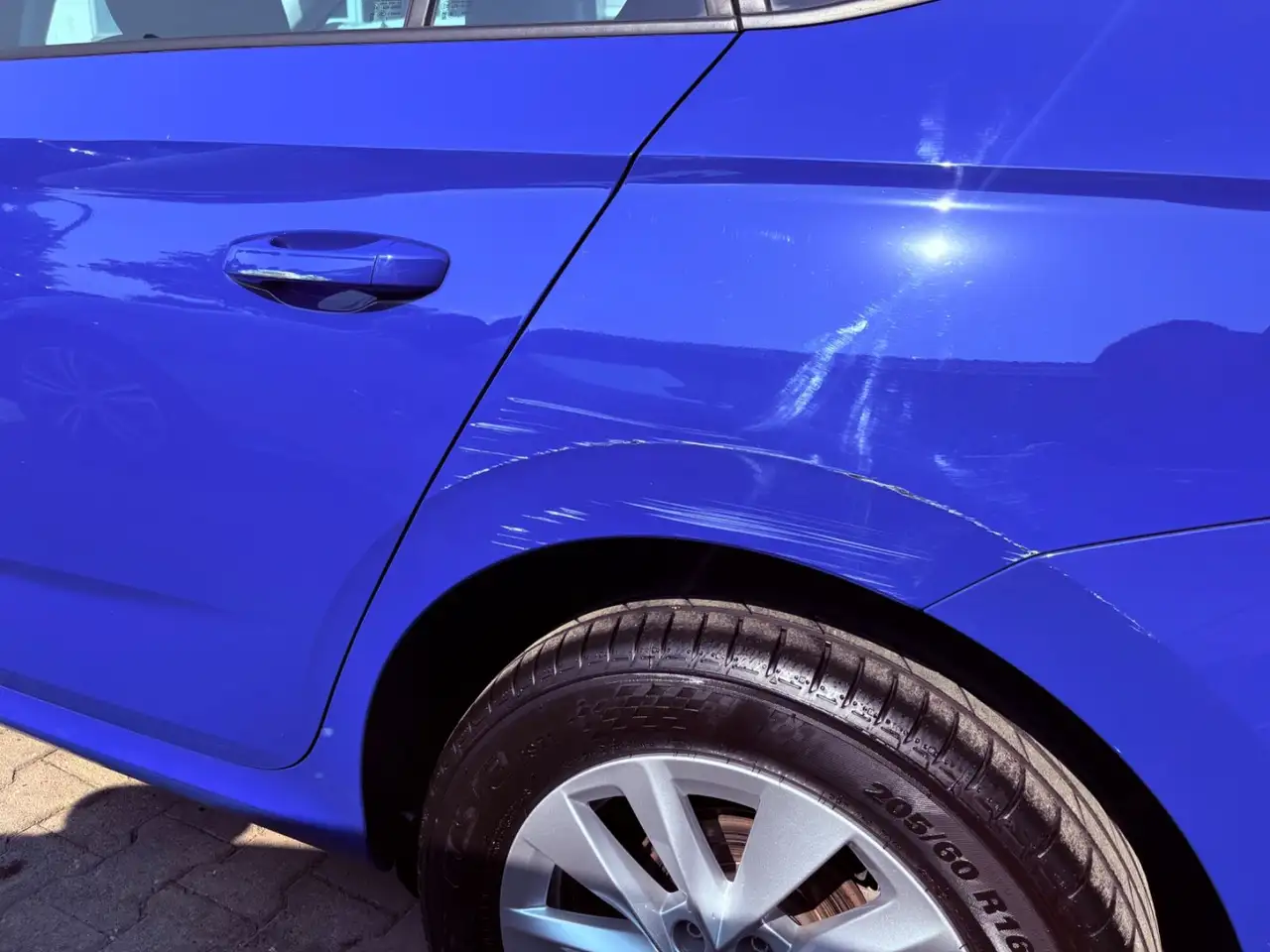 Skoda Kamiq 1.5 TSI Selection 1.Hand R-Kamera AHKschwe, миниатюра 3