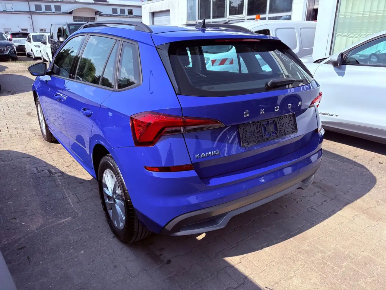 Skoda Kamiq 1.5 TSI Selection 1.Hand R-Kamera AHKschwe, миниатюра 2