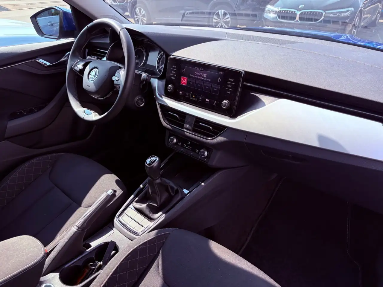 Skoda Kamiq 1.5 TSI Selection 1.Hand R-Kamera AHKschwe, миниатюра 8