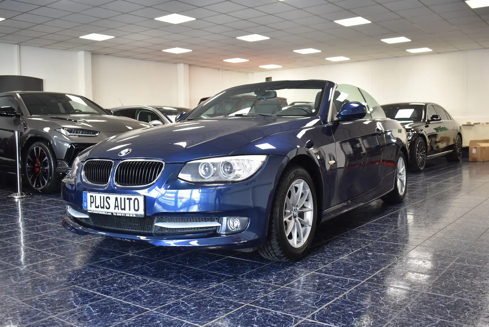 BMW 318 i Cabrio Xenon Klimaaut Leder Temp PDC Blau - 1