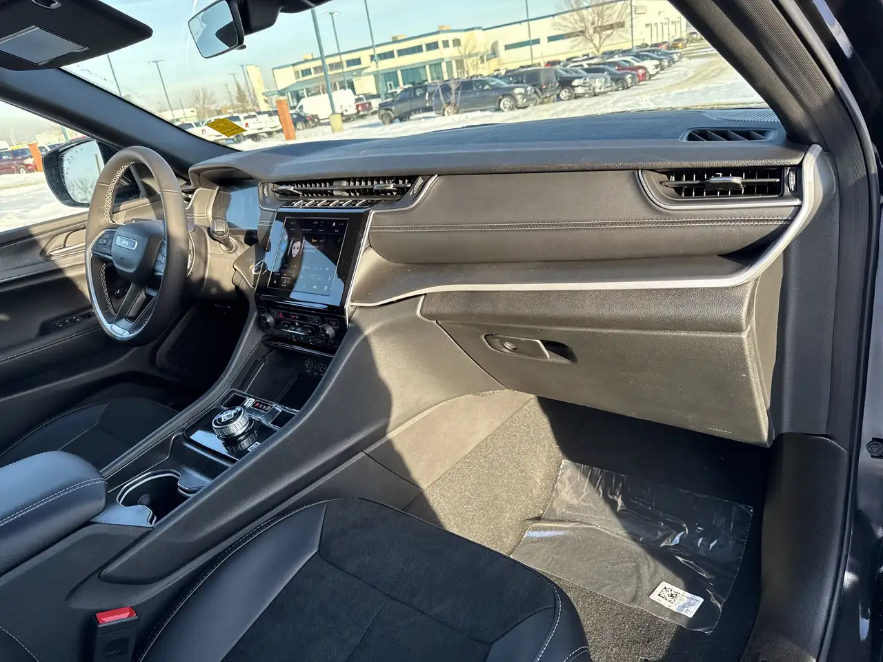 Jeep Grand Cherokee снимка Jeep Grand Cherokee