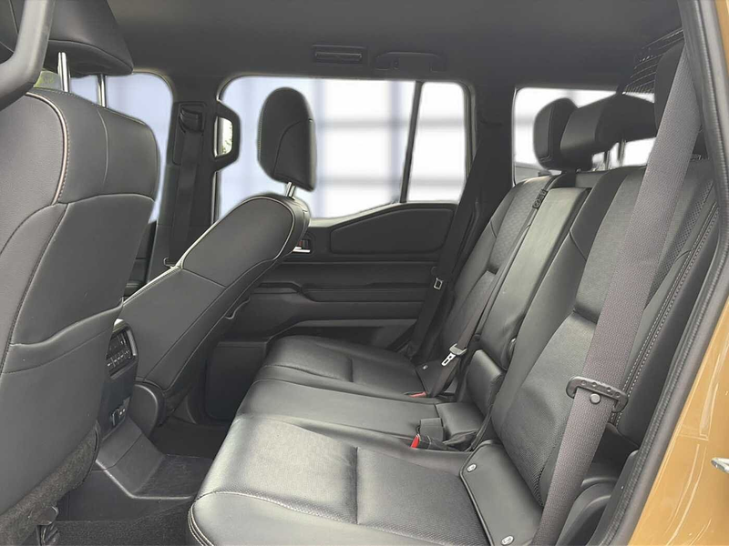 Toyota Land Cruiser AWD First Edition — photo 9