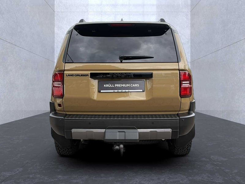 Toyota Land Cruiser AWD First Edition — photo 6