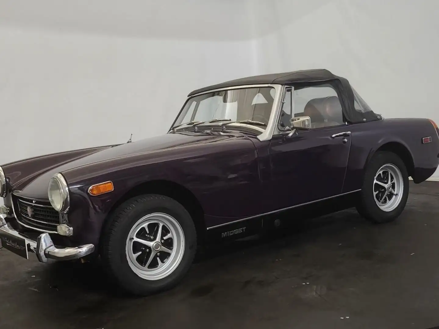 MG Midget - 2