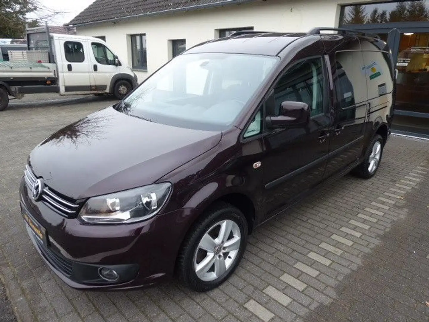 Volkswagen Caddy Maxi Comfortline Schwarz - 2