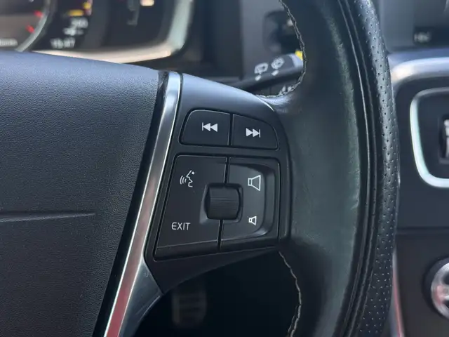 Volvo V60 view 16