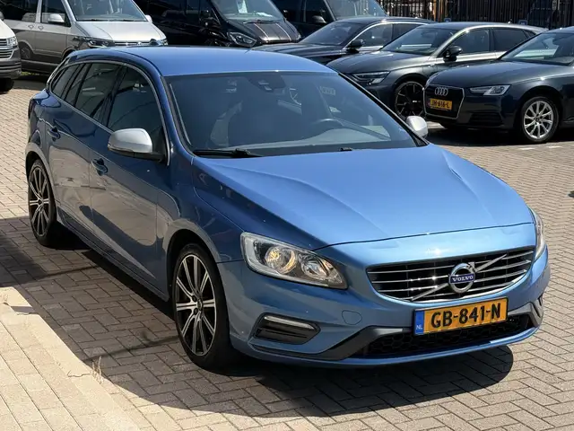 Volvo V60 view 9