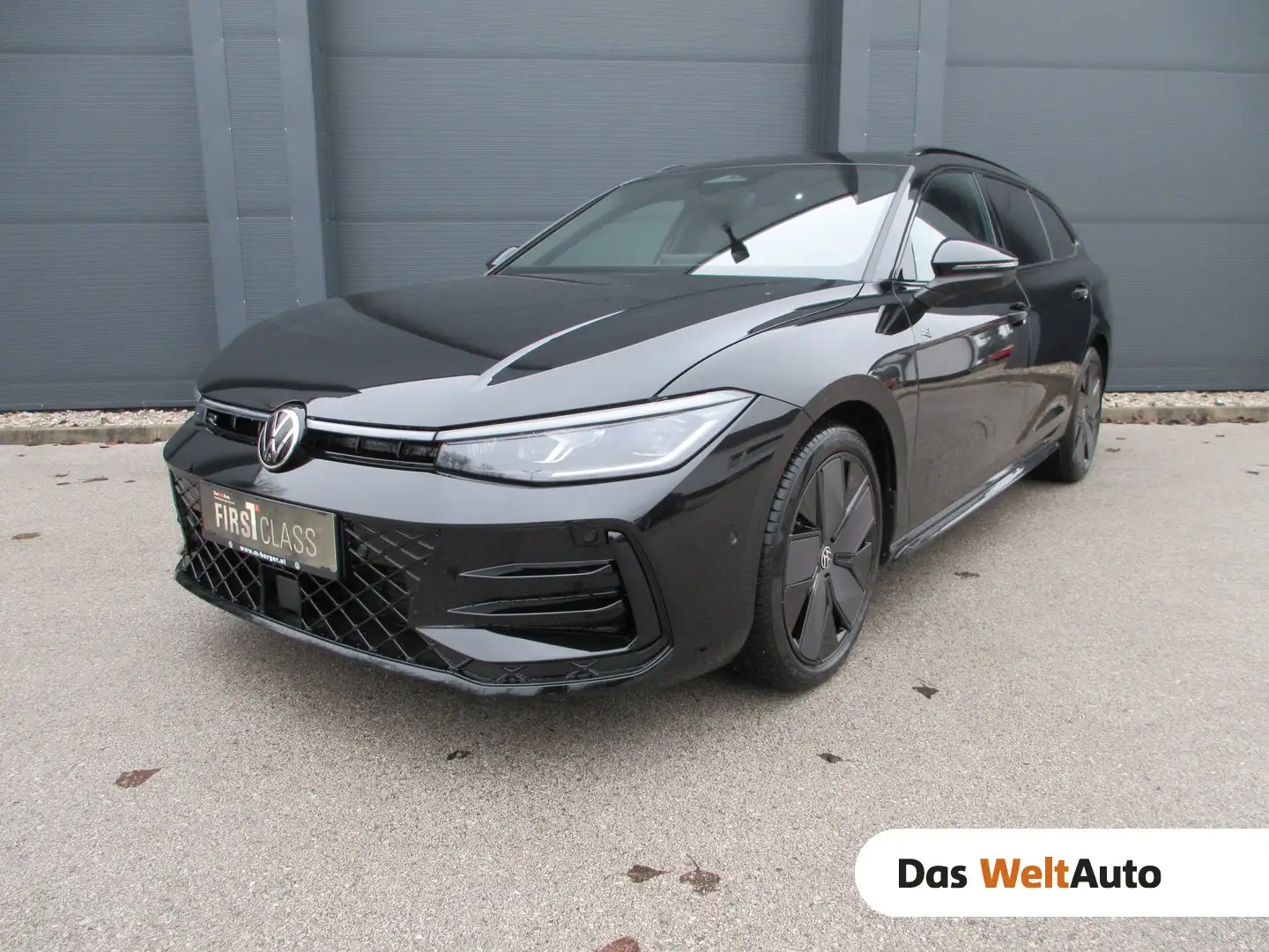 Volkswagen Passat Variant Sport TDI DSG Schwarz - 1