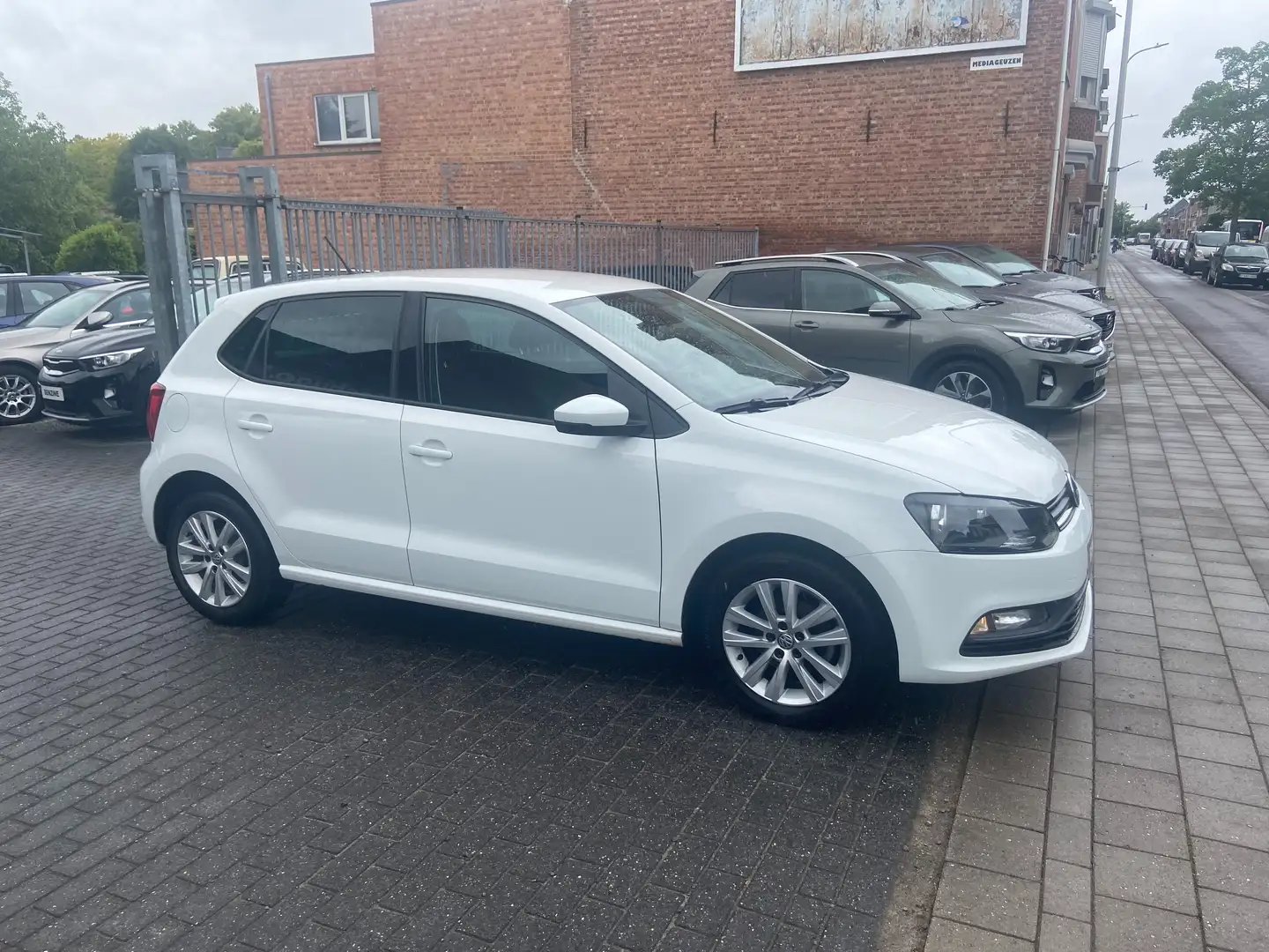 Volkswagen Polo 1.0i AIRCO ALU Blanc - 2