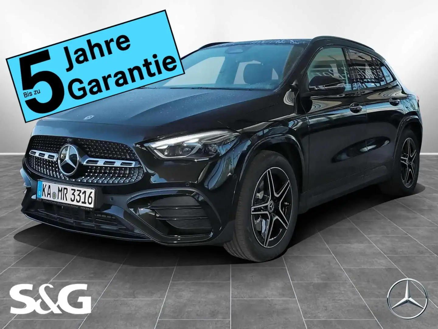 Mercedes-Benz GLA 200 AMG Night+MBUX+360°K+Pano+M-LED+Distroni Schwarz - 1
