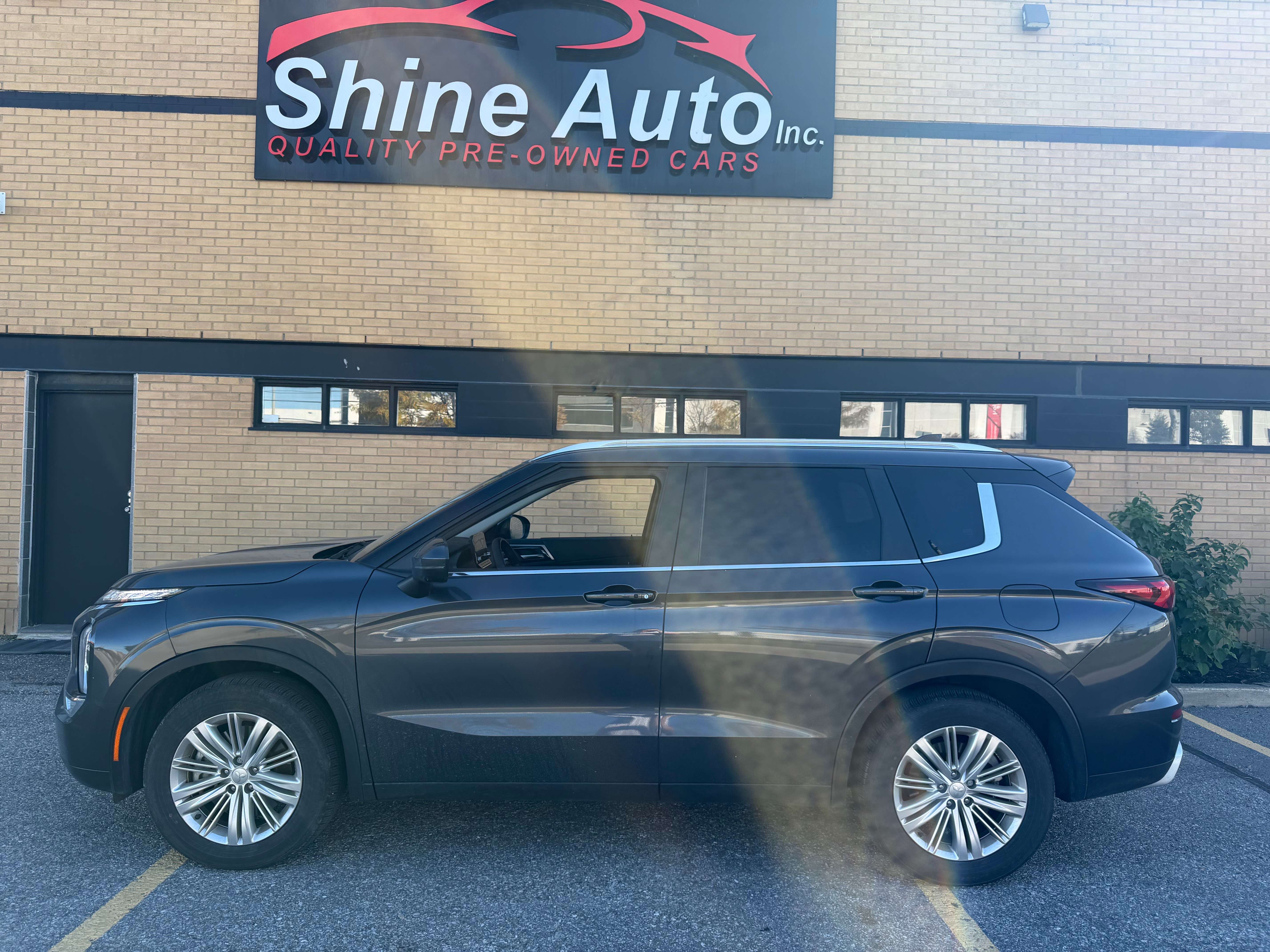 2025 Mitsubishi Outlander PHEV