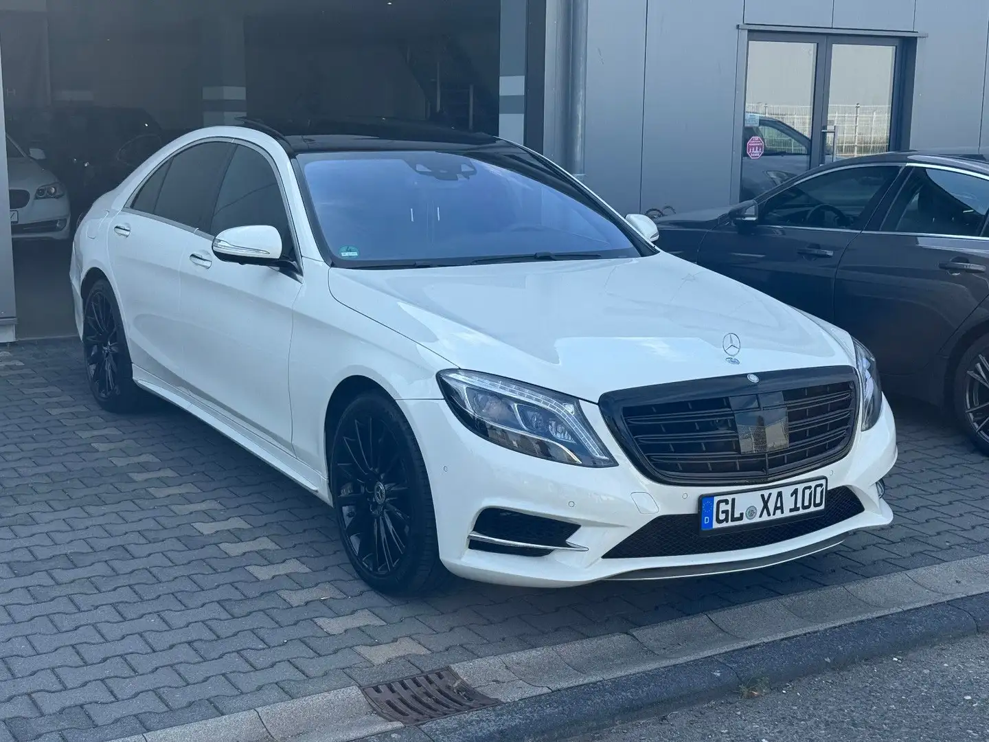 Mercedes-Benz S 350 BlueTec / d 4Matic AMG Sportpaket Weiß - 2