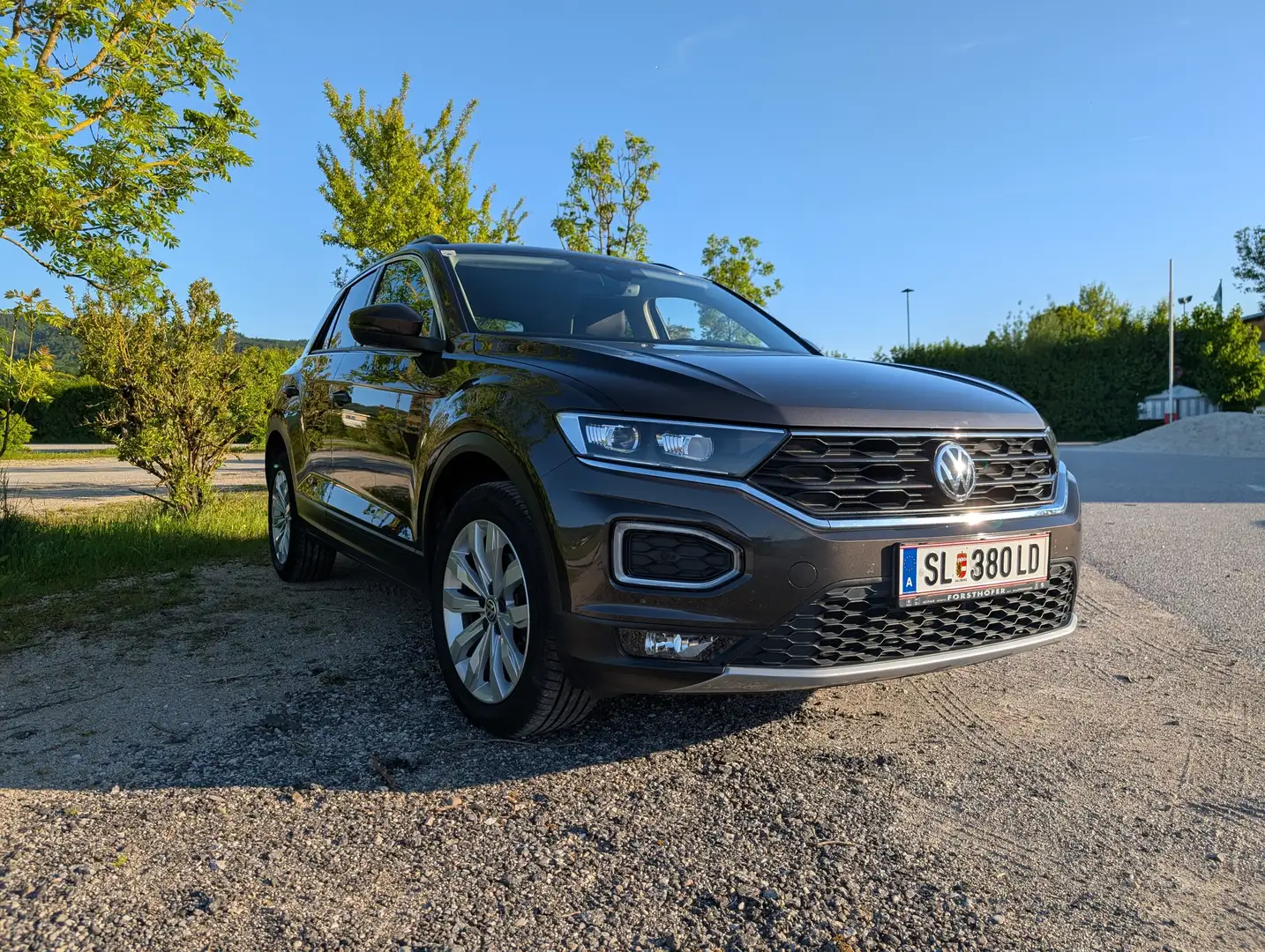 Volkswagen T-Roc T-Roc 1,0 TSI Design Design Bronze - 2