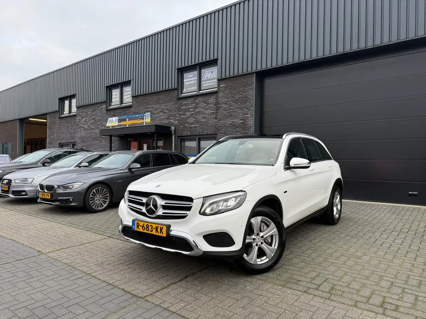 Mercedes-Benz GLC 350 350e 4MATIC Premium Plus | 12MND GARANTIE | PANODA Weiß - 2
