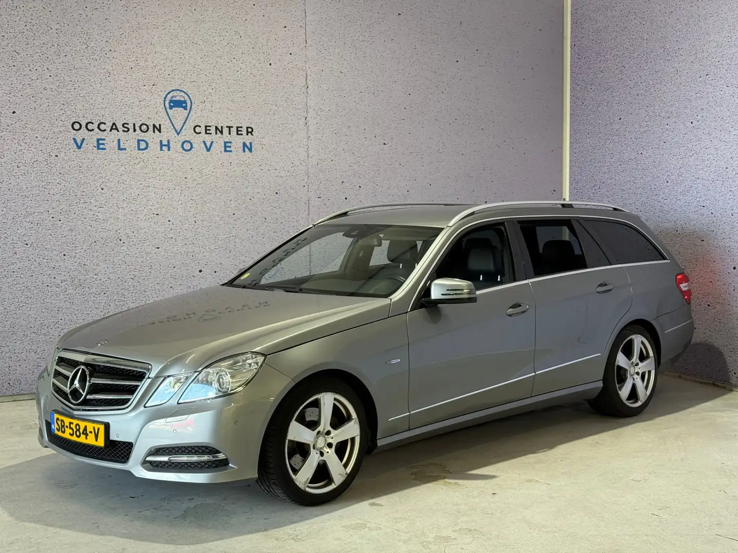 Mercedes-Benz E 200 CDI Business Class Avantgarde // // APK 24 JUNI 20 Grijs - 1