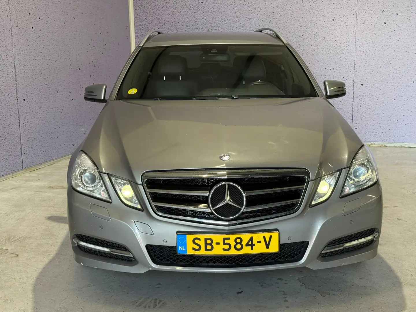 Mercedes-Benz E 200 CDI Business Class Avantgarde // // APK 24 JUNI 20 Grijs - 2
