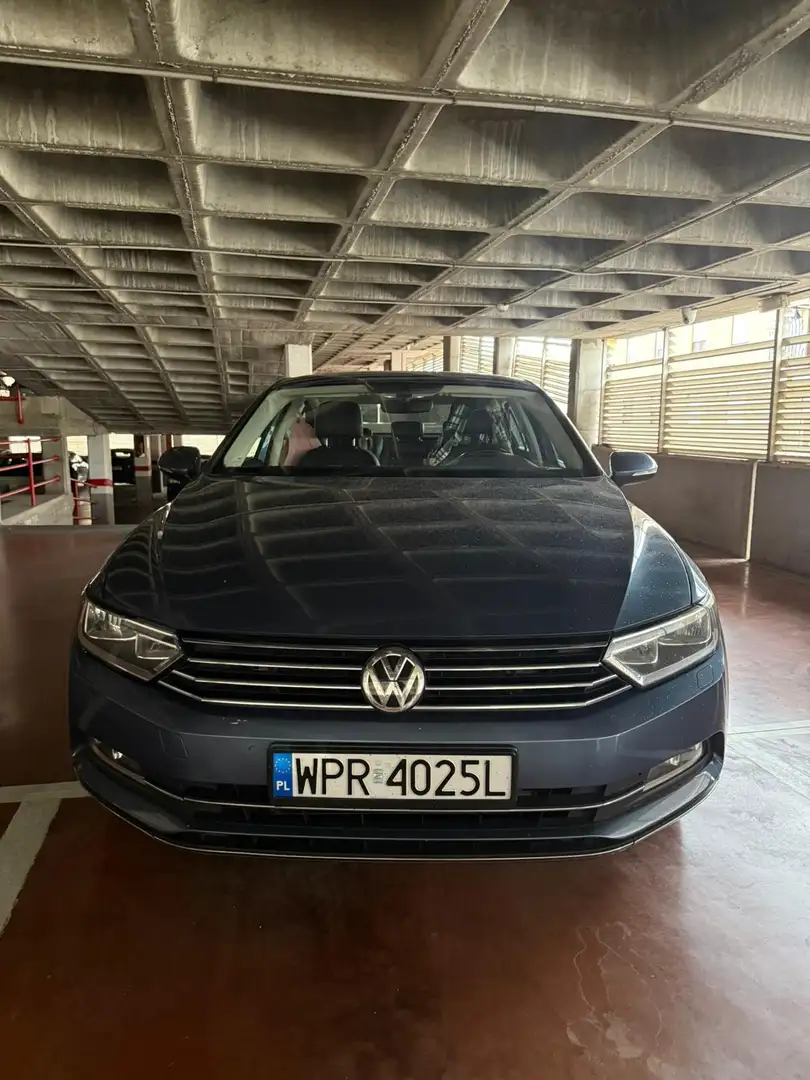 Volkswagen Passat 2.0 TDI SCR (BlueMotion Technology) Highline - 1