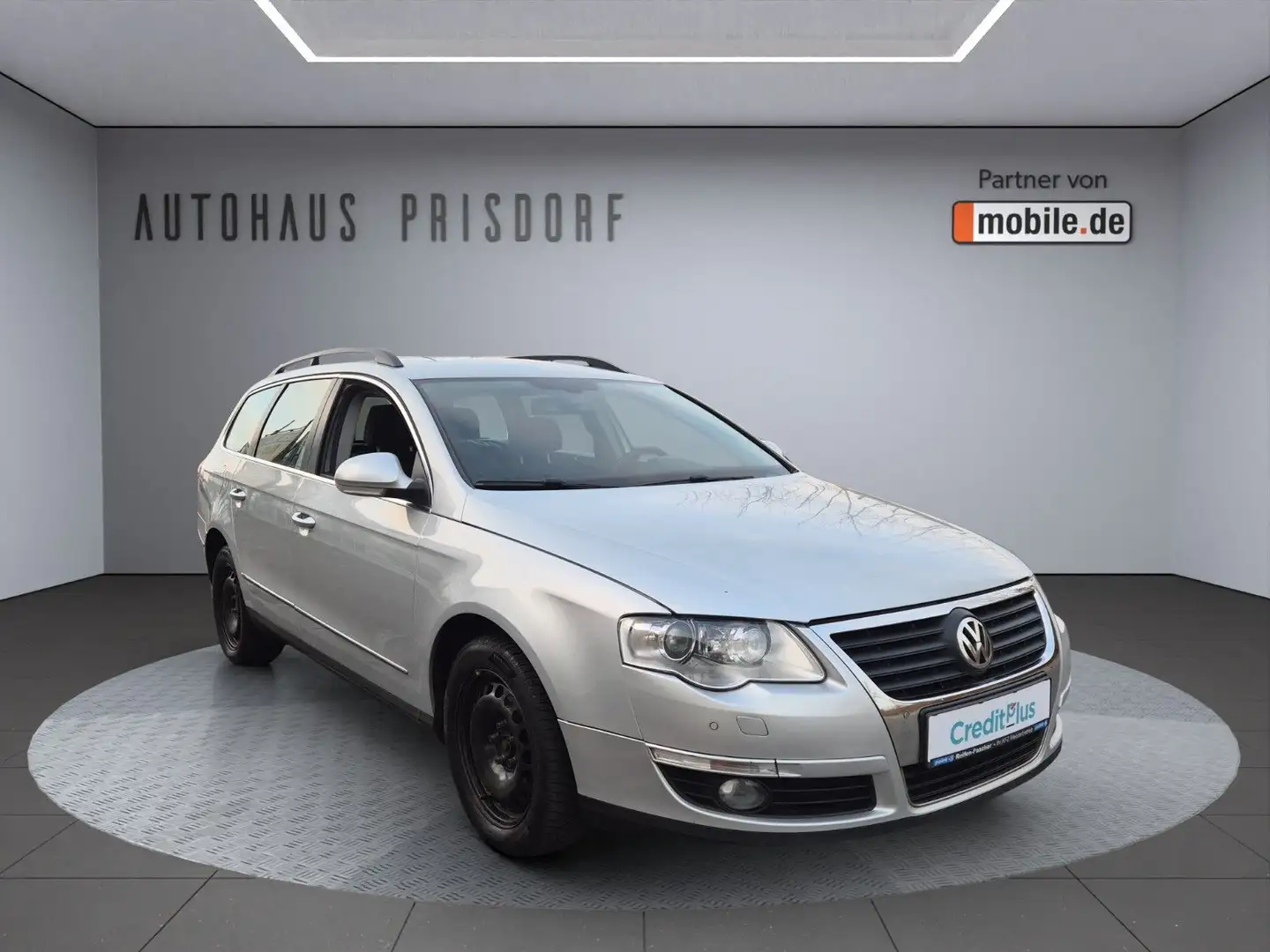 Volkswagen Passat Variant Comfortline Navi/Klima/Tempomat Silber - 1