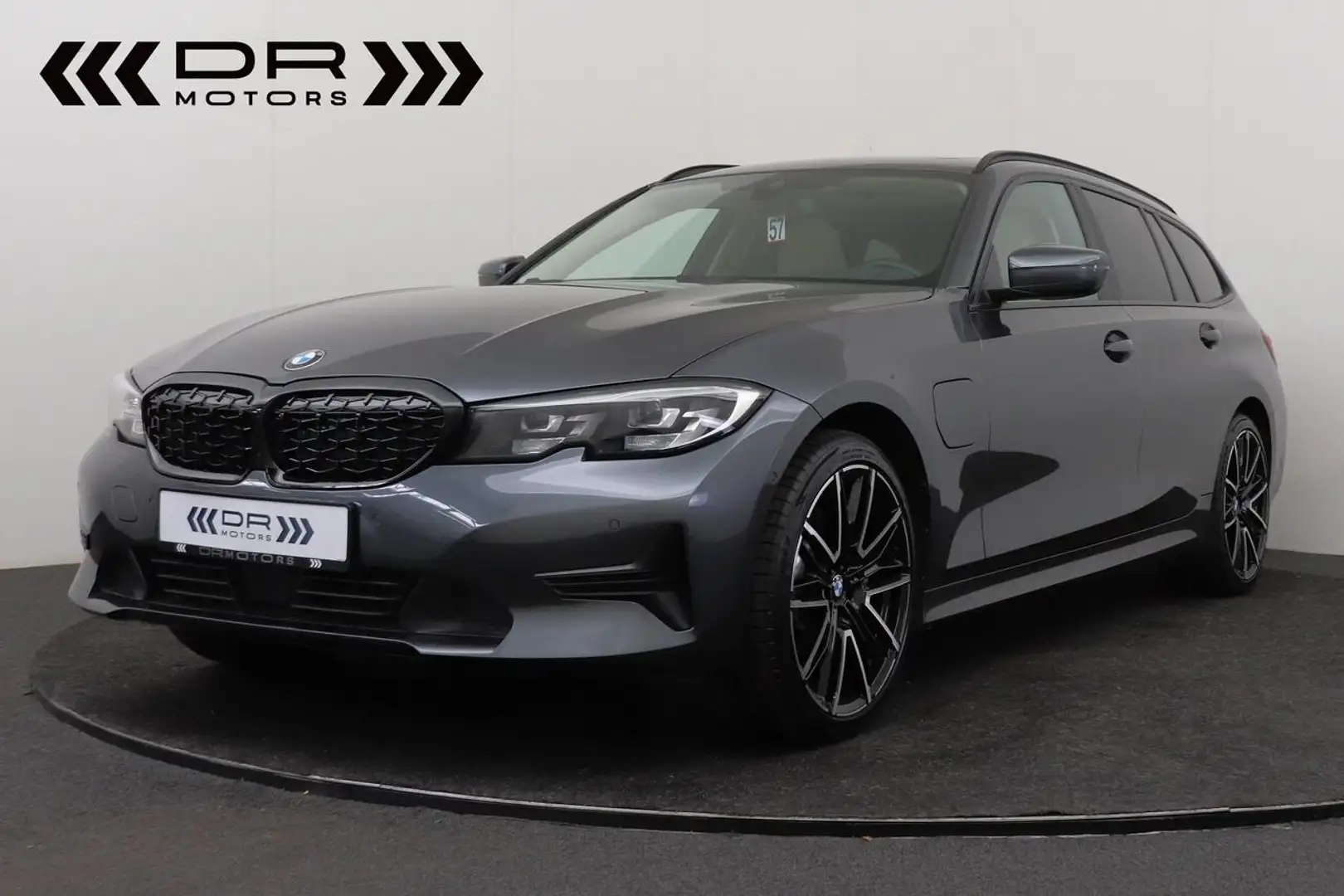 BMW 330 e TOURING BUSINESS - NAVI - LEDER - PANODAK - C... Grigio - 1
