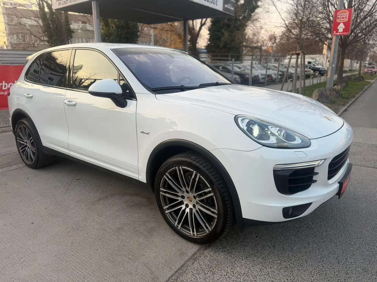 Porsche Cayenne Cayenne II 3,0 Aut. Weiß - 1