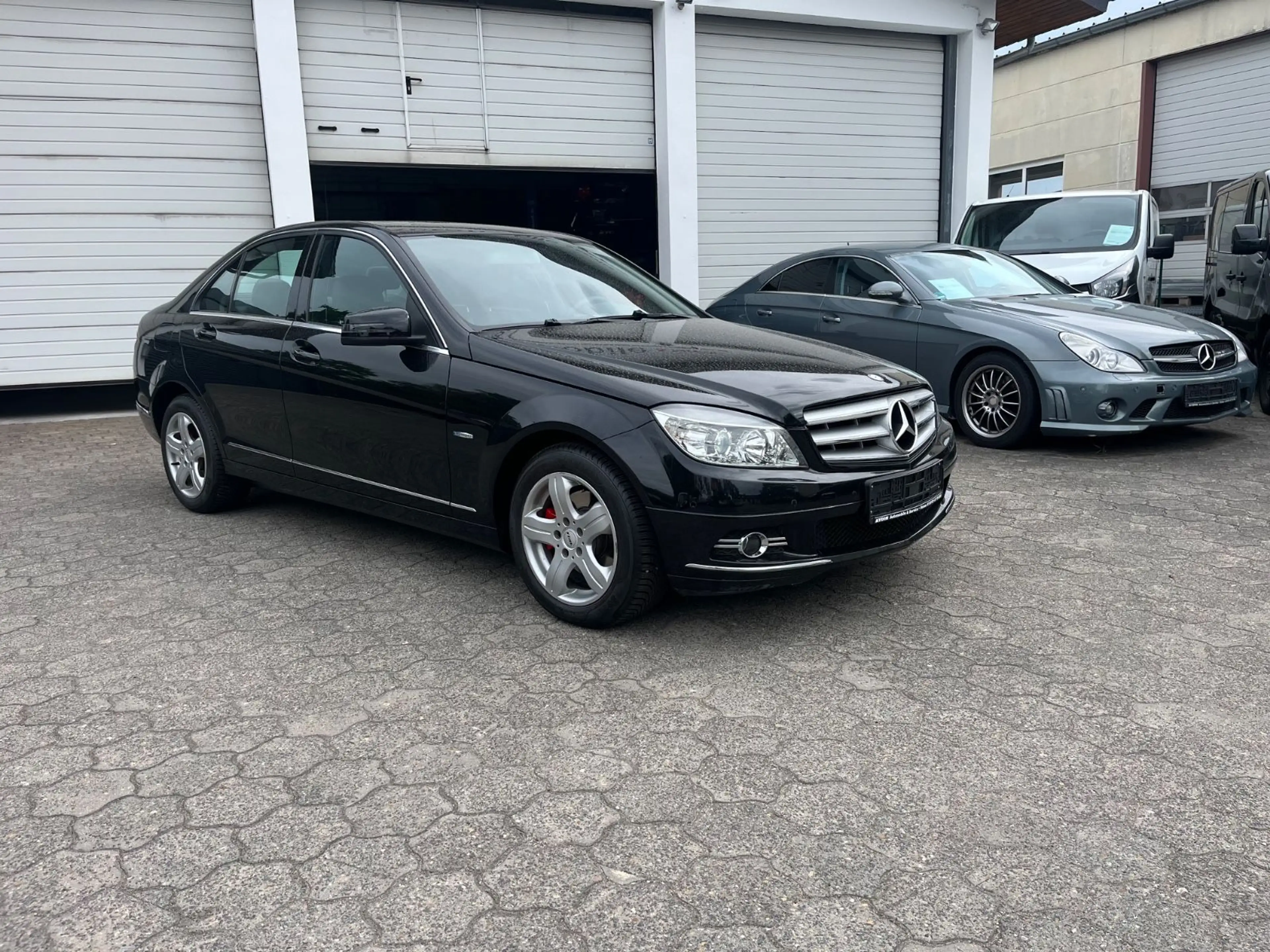 Mercedes-Benz C 250 C Limousine- BlueEfficiency-NAVI-