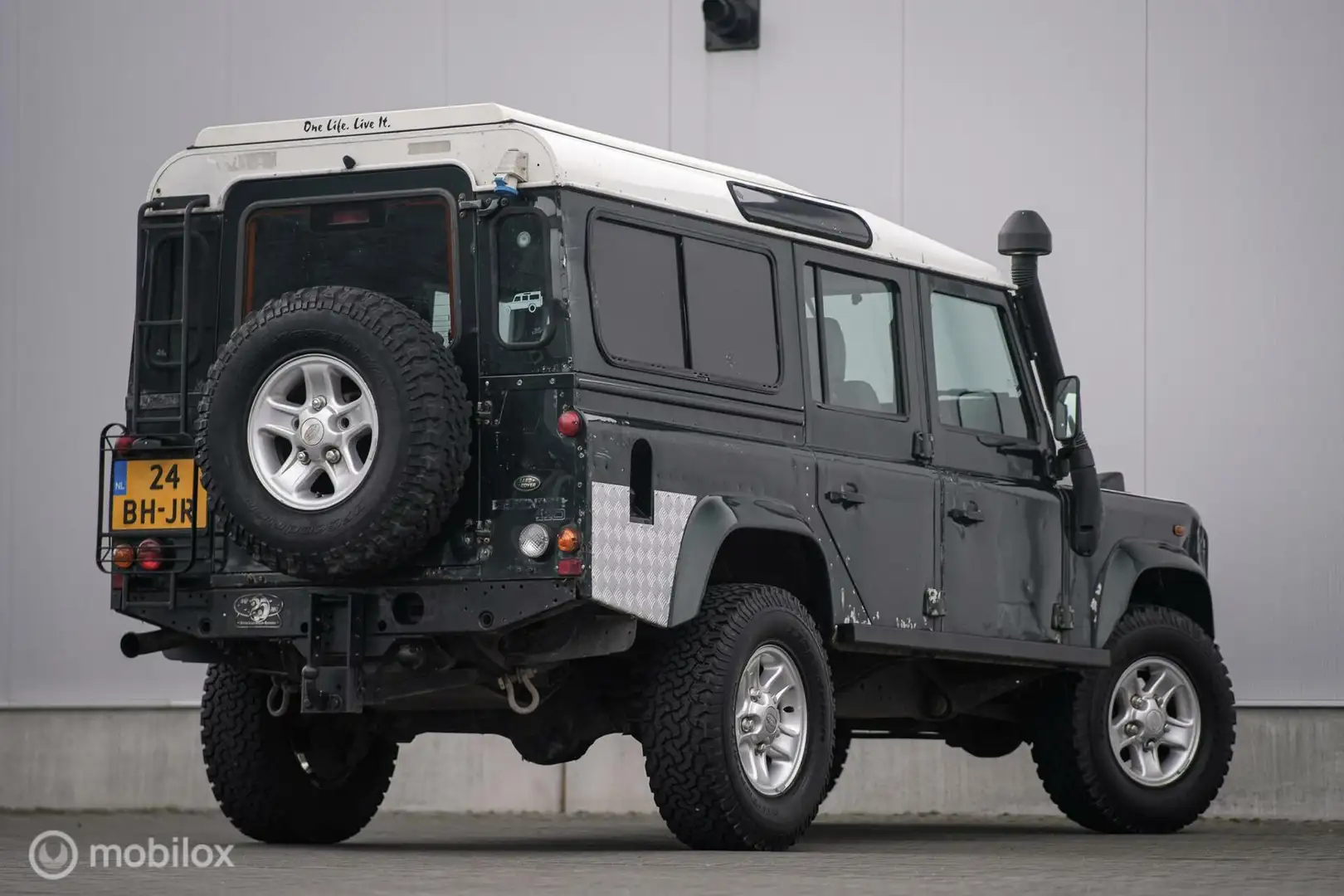 Land Rover Defender 2.5 Td5 SW 110 | Lier | Grijskenteken | Groen - 2