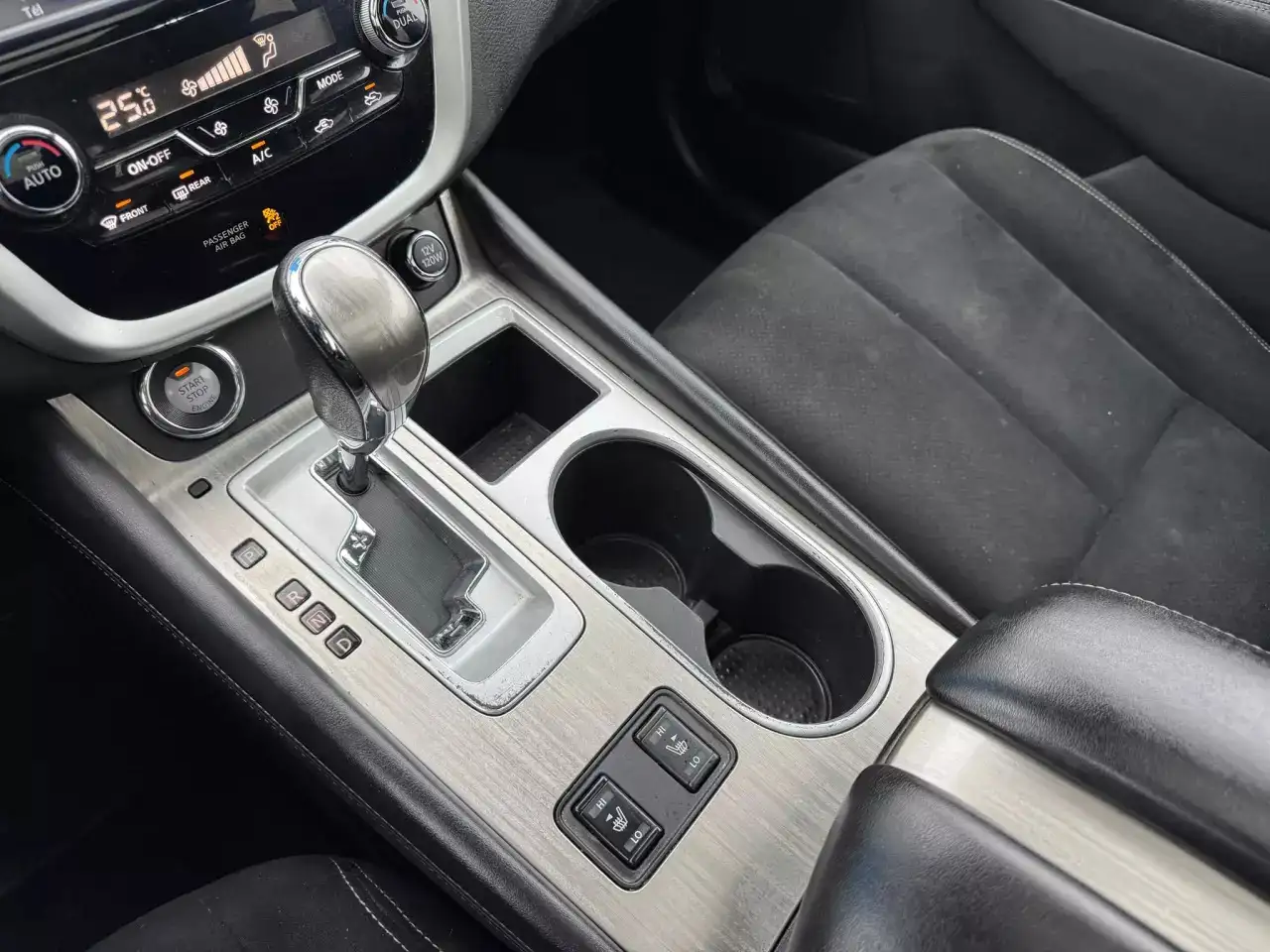 Nissan Murano снимка Nissan Murano