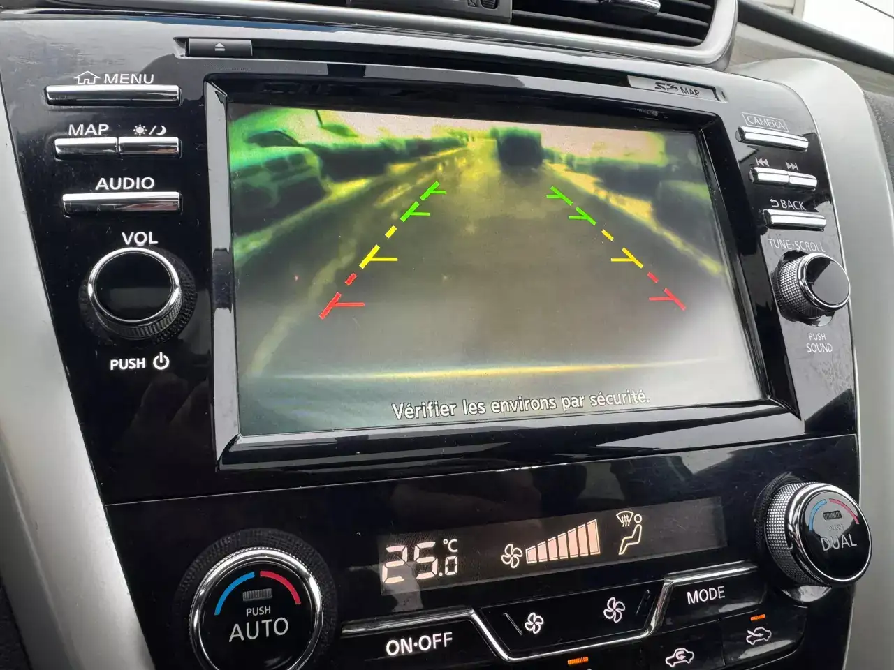 Nissan Murano снимка Nissan Murano