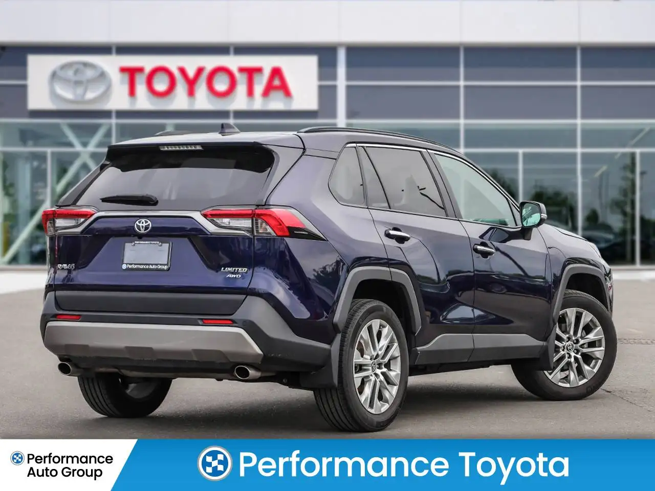Toyota RAV 4 снимка Toyota RAV 4