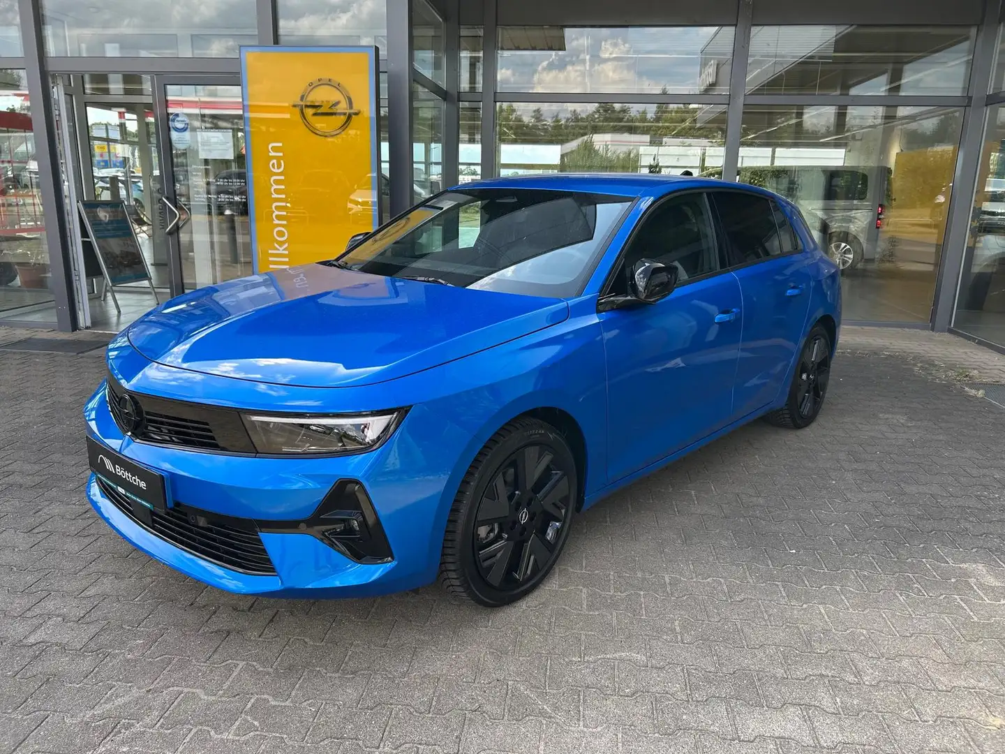 Opel Astra Electric GS /NAVI/KAMERA/DAB/ALCANTARA/Assitenzsys Blau - 2