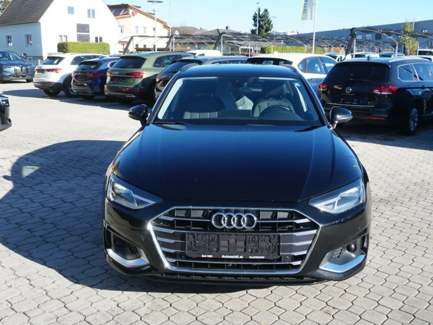 Audi A4 Avant 30 TDI S-tronic *2022er+18"ALU+AHV* Schwarz - 2