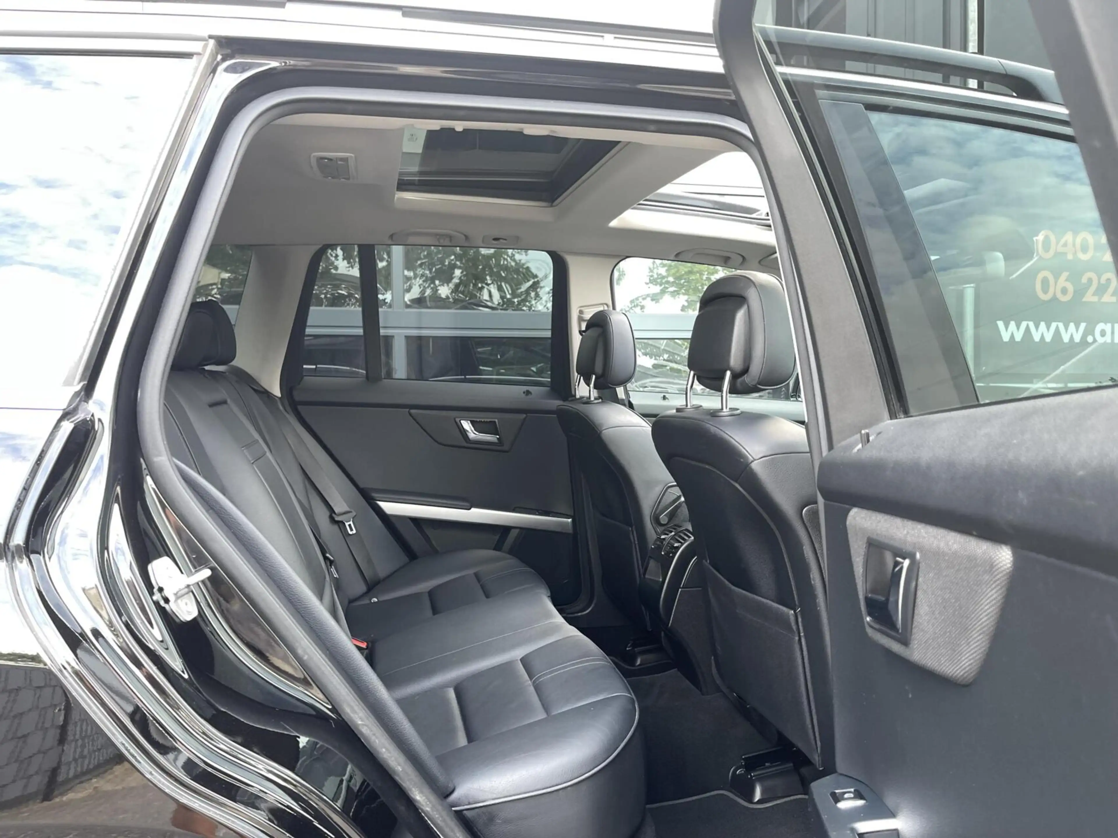 Mercedes-Benz GLK 280 4-Matic PANORAMADAK|TREKHAAK|LEER|STOELVERWARMING| — photo 22