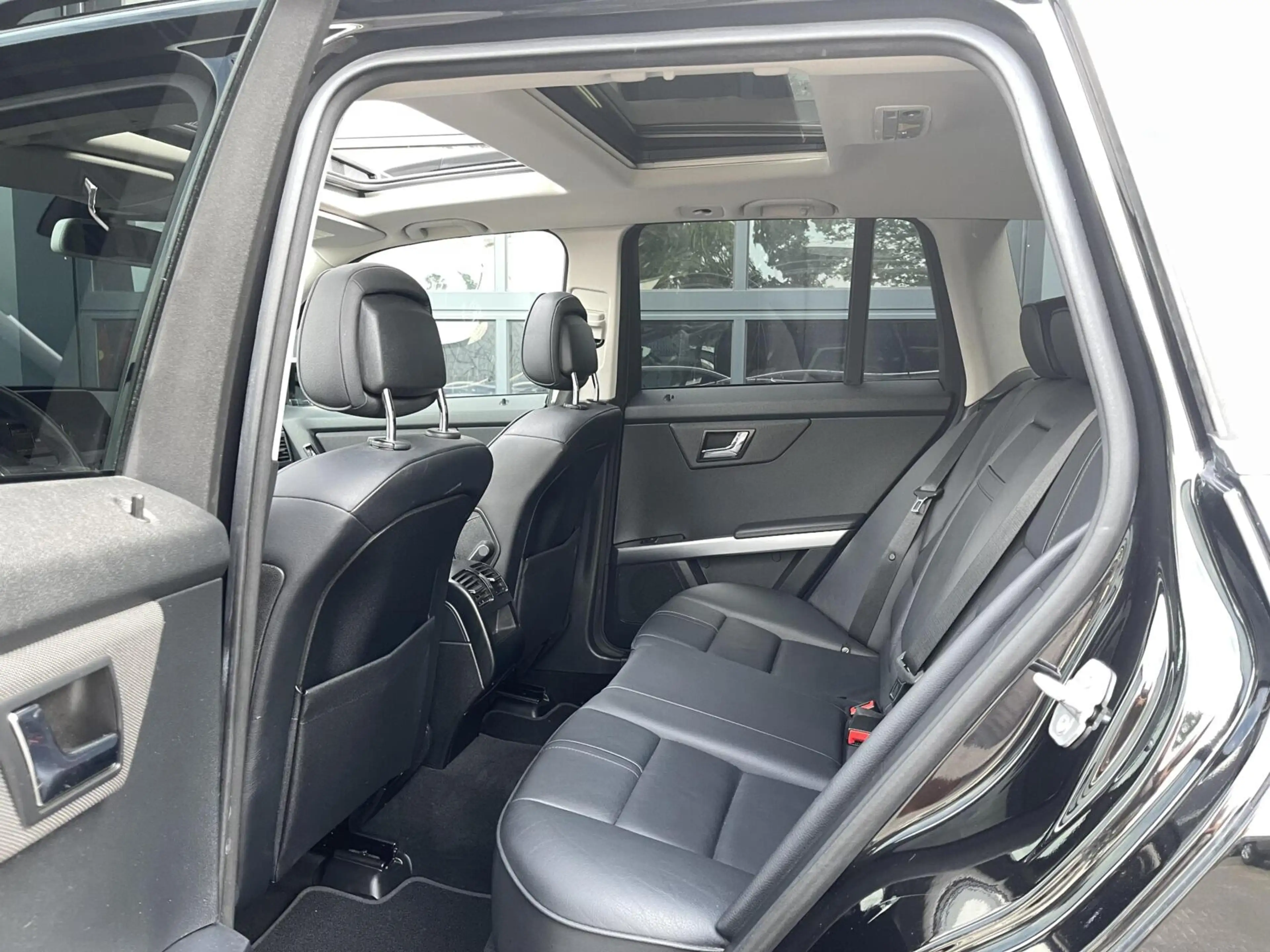 Mercedes-Benz GLK 280 4-Matic PANORAMADAK|TREKHAAK|LEER|STOELVERWARMING| — photo 27
