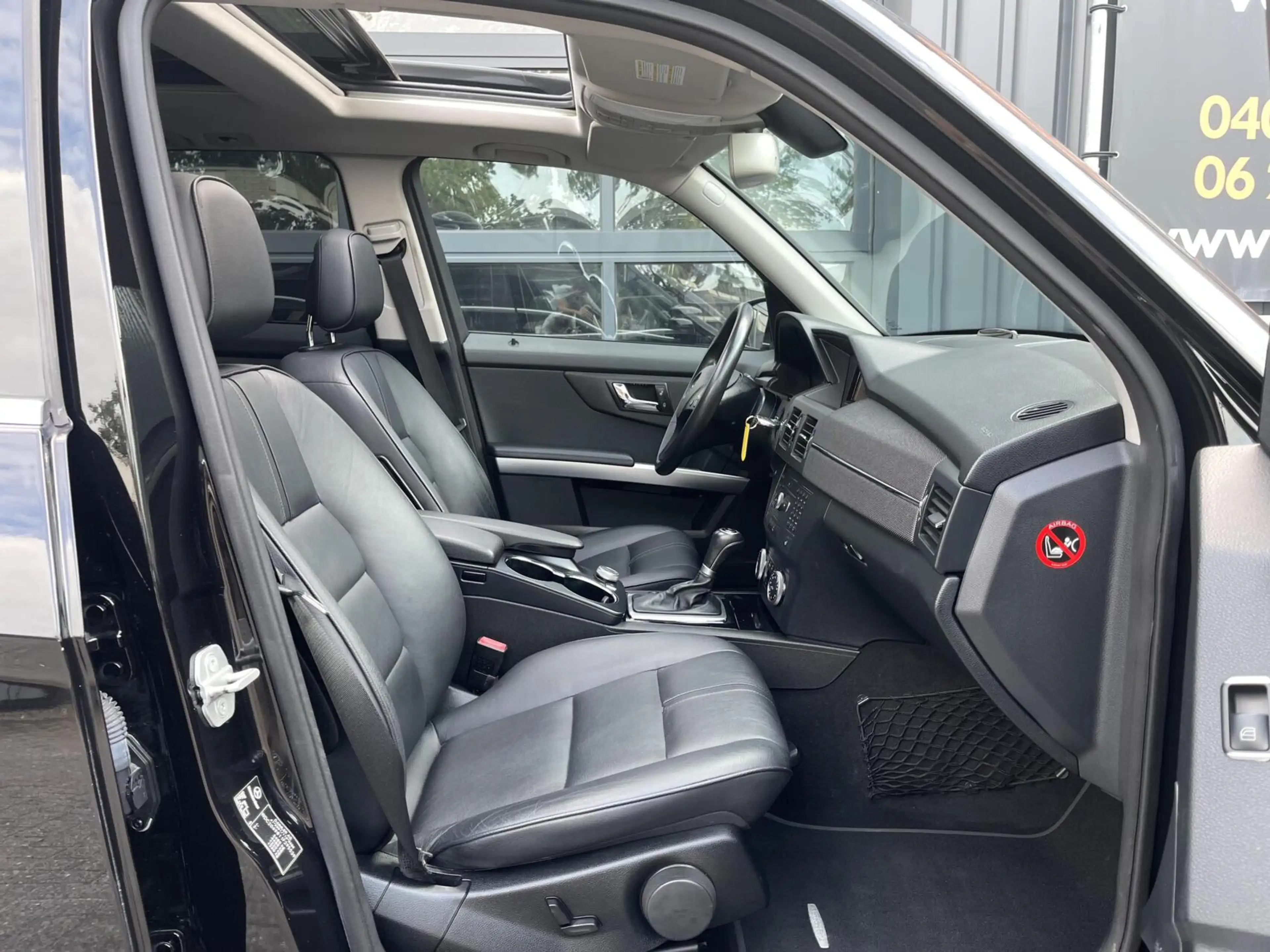 Mercedes-Benz GLK 280 4-Matic PANORAMADAK|TREKHAAK|LEER|STOELVERWARMING| — photo 23