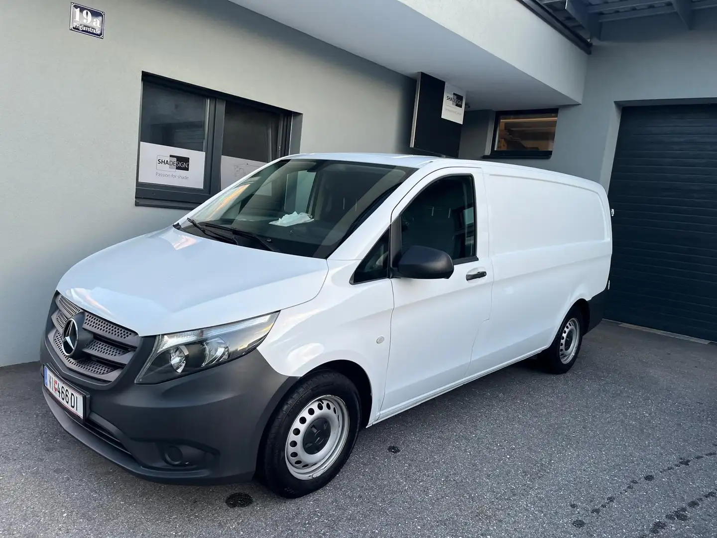 Mercedes-Benz Vito Vito Tourer Worker 111 CDI Weiß - 1