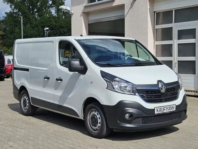 Renault Trafic Kasten L1H1 dCi 145 nur 23Tkm