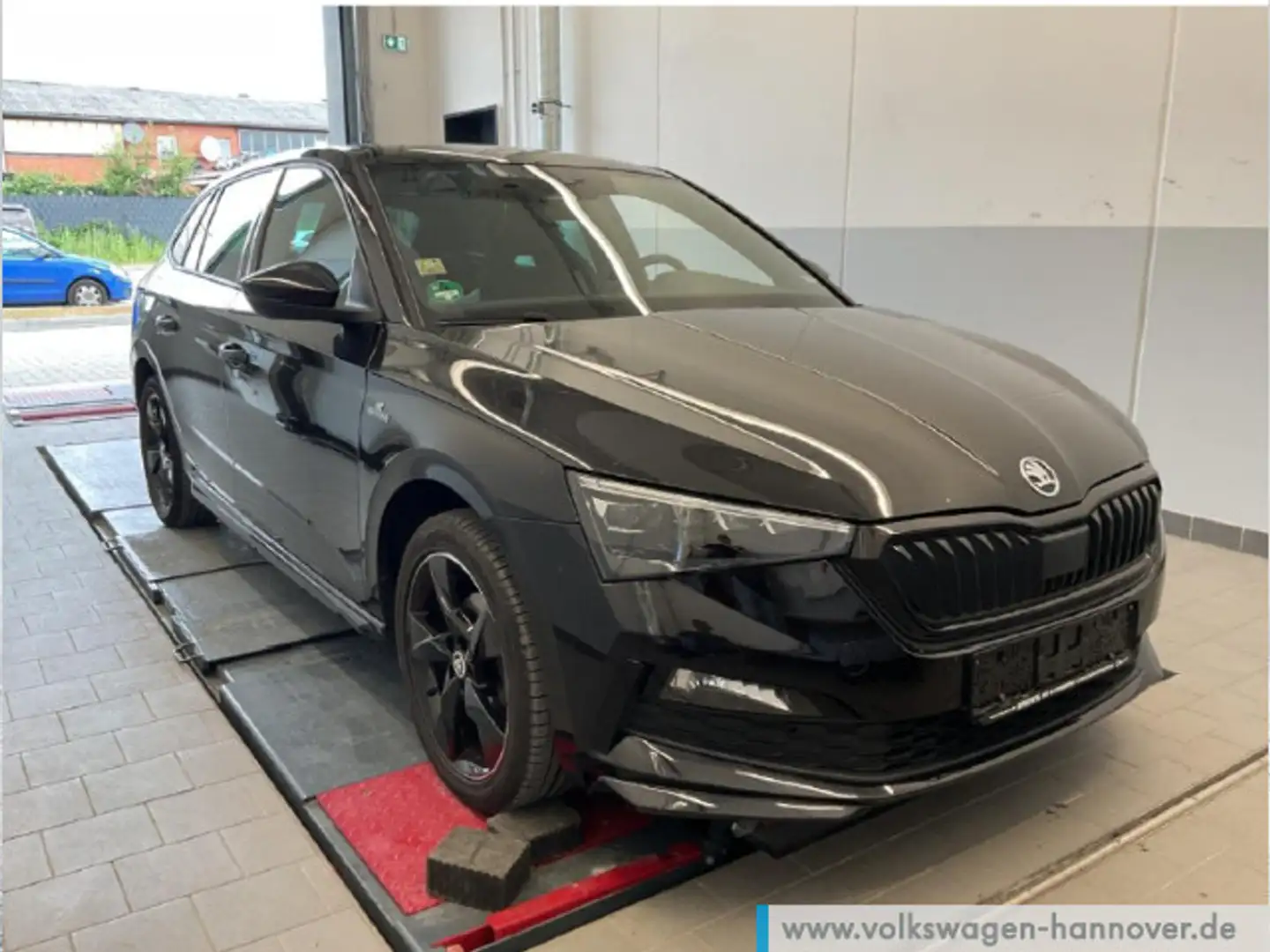 Skoda Scala 1.0 TSI Monte Carlo Pano LED PDC SHZ Schwarz - 2